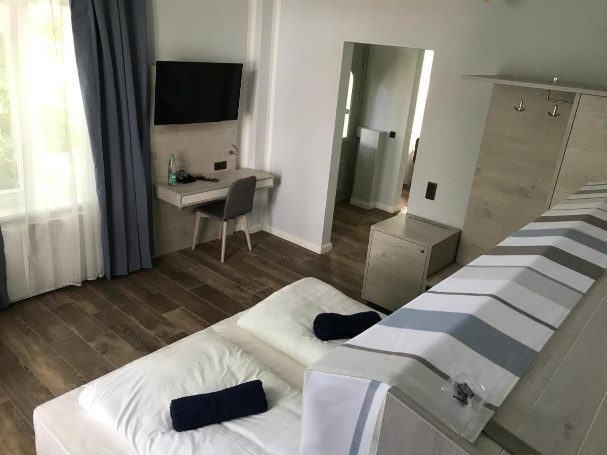 Stayhome Tossens Butjadingen Buitenkant foto